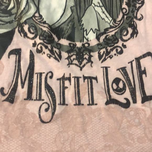 Nightmare Before Christmas T Shirt size small pink - Picture 4 of 9